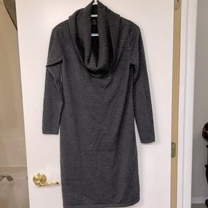 Woman gray sweater dress size M